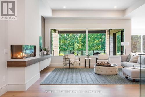 147 Blue Jay Crescent, Grey Highlands, ON - Indoor Photo Showing Other Room