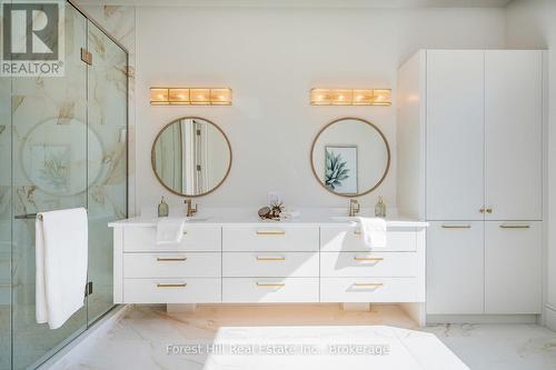 147 Blue Jay Crescent, Grey Highlands, ON - Indoor Photo Showing Bathroom