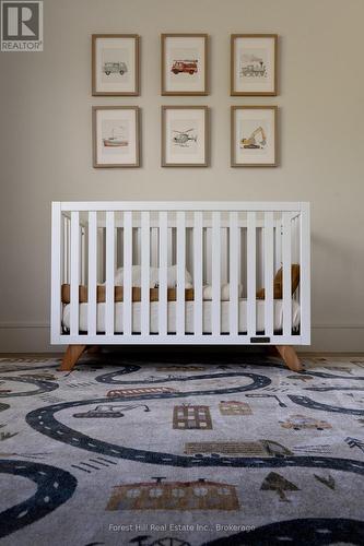 147 Blue Jay Crescent, Grey Highlands, ON -  Photo Showing Other Room