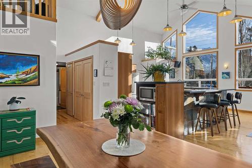 1712 11Th Avenue, Canmore, AB - Indoor