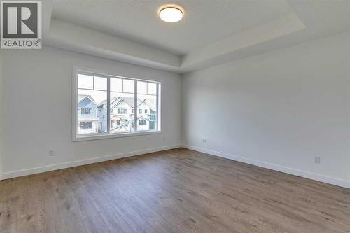 646 Rangeview Street Se, Calgary, AB - Indoor Photo Showing Other Room