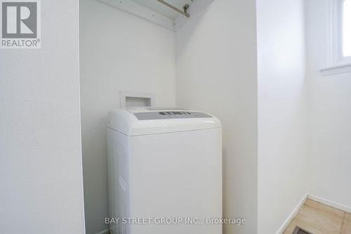 51 Bridley Drive, Toronto, ON - Indoor Photo Showing Laundry Room