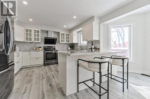 28 Carnforth Drive, Markham, ON - Indoor Photo Showing Kitchen With Stainless Steel Kitchen