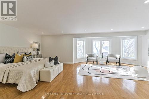 28 Carnforth Drive, Markham, ON - Indoor Photo Showing Living Room