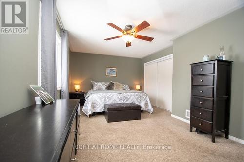 10 Kalman Drive, Cavan Monaghan (Cavan Twp), ON - Indoor Photo Showing Bedroom