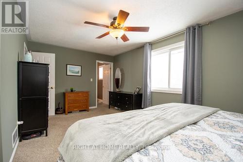 10 Kalman Drive, Cavan Monaghan (Cavan Twp), ON - Indoor Photo Showing Bedroom