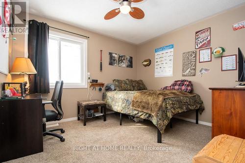 10 Kalman Drive, Cavan Monaghan (Cavan Twp), ON - Indoor Photo Showing Bedroom