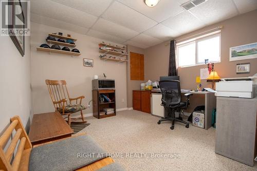 10 Kalman Drive, Cavan Monaghan (Cavan Twp), ON - Indoor Photo Showing Office