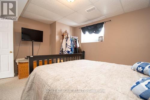 10 Kalman Drive, Cavan Monaghan (Cavan Twp), ON - Indoor Photo Showing Bedroom