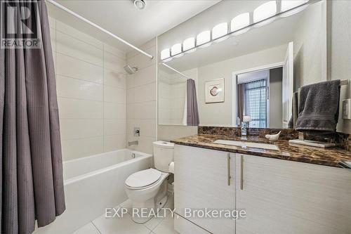 3404 - 59 Annie Craig Drive, Toronto, ON - Indoor Photo Showing Bathroom