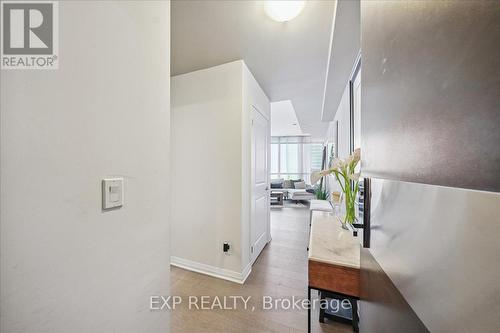 3404 - 59 Annie Craig Drive, Toronto, ON - Indoor Photo Showing Other Room