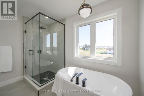 Lot 17 - 71 Dearing Drive, South Huron (Stephen), ON - Indoor Photo Showing Bathroom