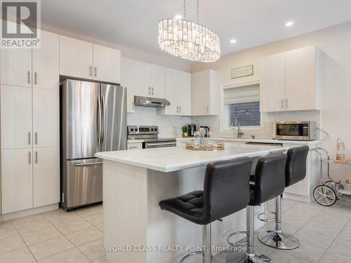 22 Bethune Avenue, Hamilton, ON - Indoor Photo Showing Kitchen With Stainless Steel Kitchen With Upgraded Kitchen