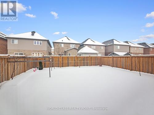 22 Bethune Avenue, Hamilton, ON - Outdoor