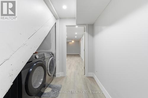 99 Spicebush Terrace, Brampton, ON - Indoor Photo Showing Laundry Room