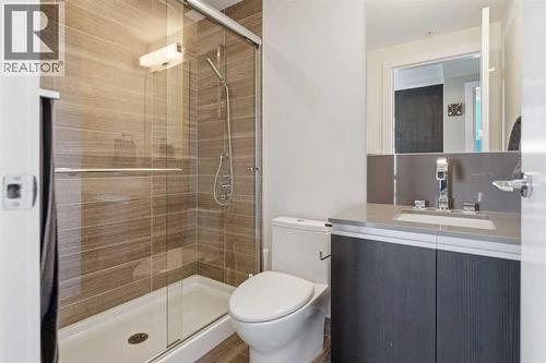 2804, 1122 3 Street Se, Calgary, AB - Indoor Photo Showing Bathroom