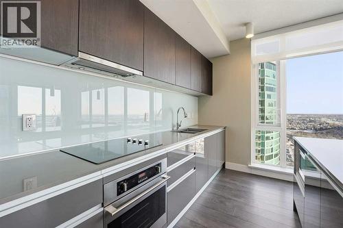 2804, 1122 3 Street Se, Calgary, AB - Indoor Photo Showing Kitchen With Double Sink With Upgraded Kitchen