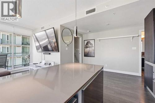 2804, 1122 3 Street Se, Calgary, AB - Indoor