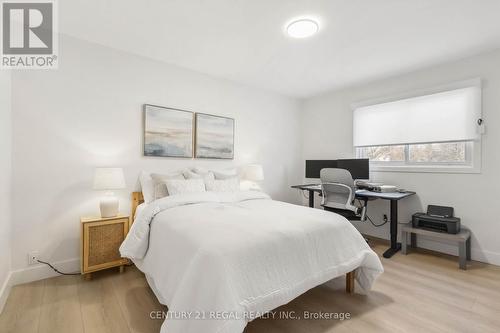 26 Sir Bedevere Place, Markham, ON - Indoor Photo Showing Bedroom