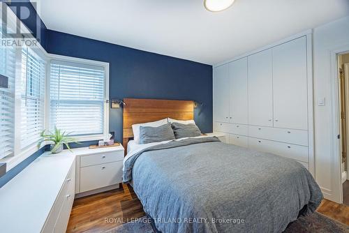 662 Eden Avenue, London South (South R), ON - Indoor Photo Showing Bedroom