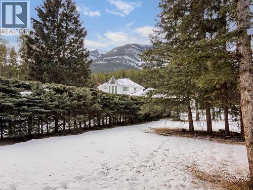 119 Spray Avenue, Banff, AB 