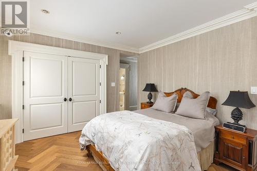 5 Thornwood Road, Toronto, ON - Indoor Photo Showing Bedroom