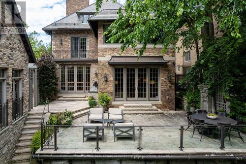5 Thornwood Road, Toronto, ON - Outdoor With Facade