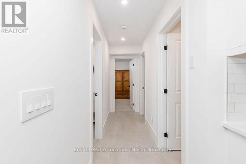 53 Niagara Street, Collingwood, ON -  Photo Showing Other Room