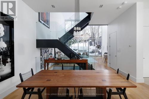 20A Woodlawn Avenue W, Toronto, ON - Indoor Photo Showing Dining Room