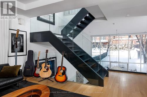 20A Woodlawn Avenue W, Toronto, ON - Indoor Photo Showing Other Room