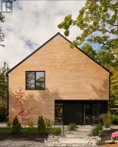 372 Prinyers Cove Crescent, Prince Edward County (North Marysburg Ward), ON - Outdoor