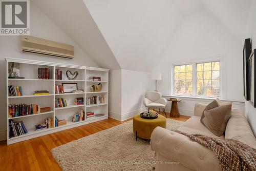 7 Binscarth Road, Toronto, ON - Indoor