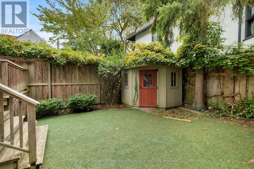 7 Binscarth Road, Toronto, ON - Outdoor