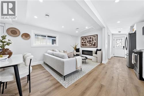 4149 Welland Street, Niagara Falls, ON - Indoor