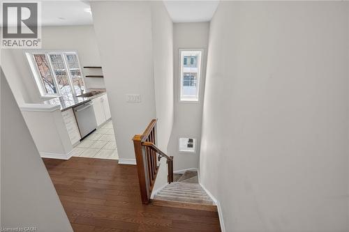 515 Winston Road Unit# 22, Grimsby, ON - Indoor Photo Showing Other Room