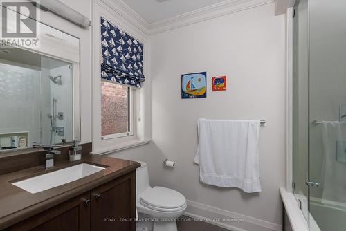 106 Highland Avenue, Toronto, ON - Indoor Photo Showing Bathroom