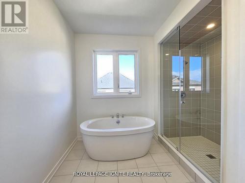 1848 Lotus Blossom Road, Pickering, ON - Indoor Photo Showing Bathroom