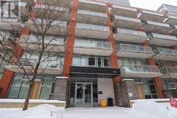 113 - 340 MCLEOD STREET  Ottawa, ON K2P 1A4