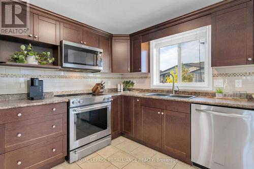 18 Fox Den Drive, Brighton, ON - Indoor Photo Showing Kitchen With Double Sink