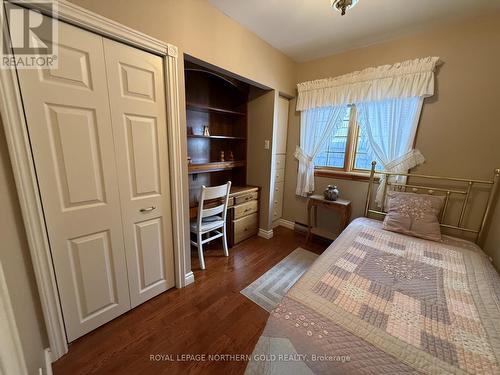 101 First Street, Kirkland Lake (Kl & Area), ON - Indoor Photo Showing Bedroom
