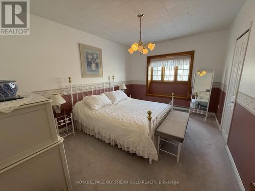 101 First Street, Kirkland Lake (Kl & Area), ON - Indoor Photo Showing Bedroom