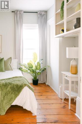 374 Bloomfield Main Street, Prince Edward County (Bloomfield Ward), ON - Indoor Photo Showing Bedroom