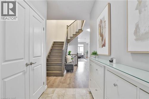 15 Cutts Crescent, Hamilton, ON - Indoor Photo Showing Other Room