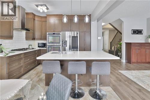 15 Cutts Crescent, Hamilton, ON - Indoor Photo Showing Kitchen With Upgraded Kitchen