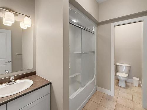 12 Augusta Crescent, Brandon, MB - Indoor Photo Showing Bathroom