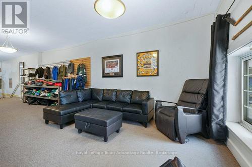 54 James Street, Parry Sound, ON 