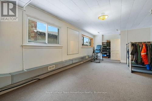 54 James Street, Parry Sound, ON 