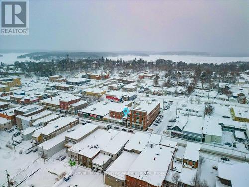 54 James Street, Parry Sound, ON 