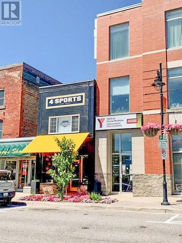 54 James Street, Parry Sound, ON 