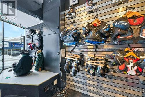 54 James Street, Parry Sound, ON 